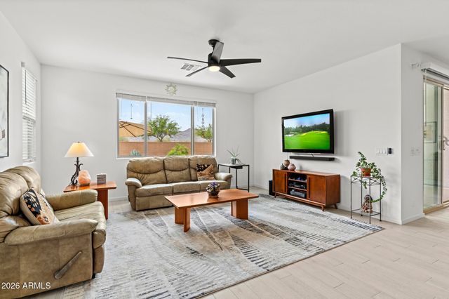 8518 N 186TH Lane, Waddell, AZ 85355