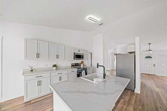 497 MARION OAKS LANE, Ocala, FL 34473