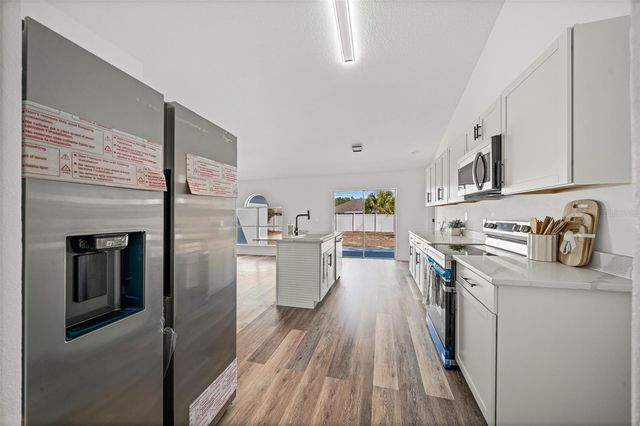 497 MARION OAKS LANE, Ocala, FL 34473