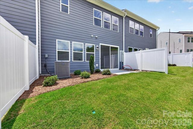 604 Webster Lane, Cramerton, NC 28032