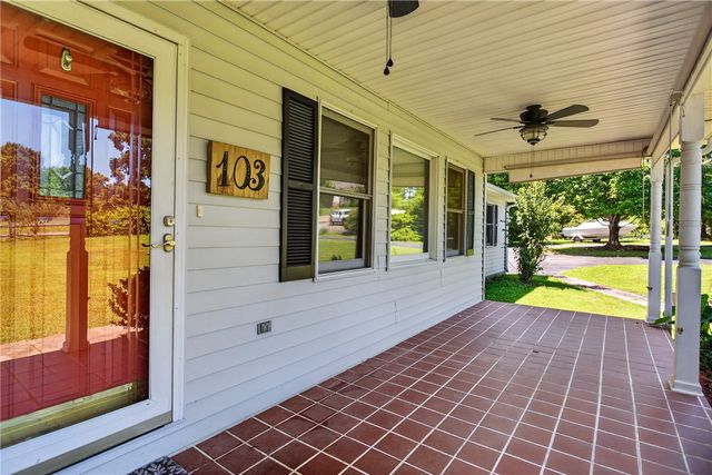 103 Dorsey Lane, Walhalla, SC 29691