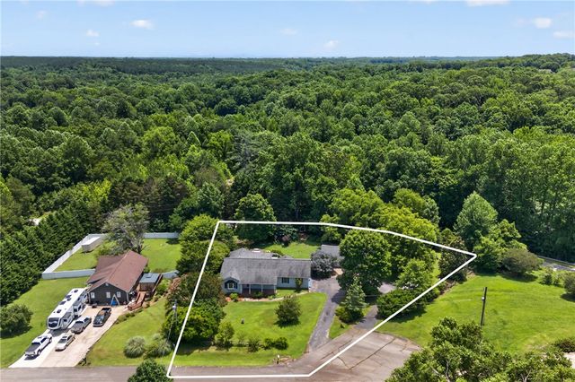 103 Dorsey Lane, Walhalla, SC 29691