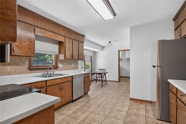 103 Dorsey Lane, Walhalla, SC 29691