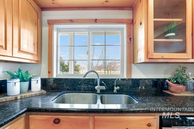 4133 Creek View Dr. N, Twin Falls, ID 83301