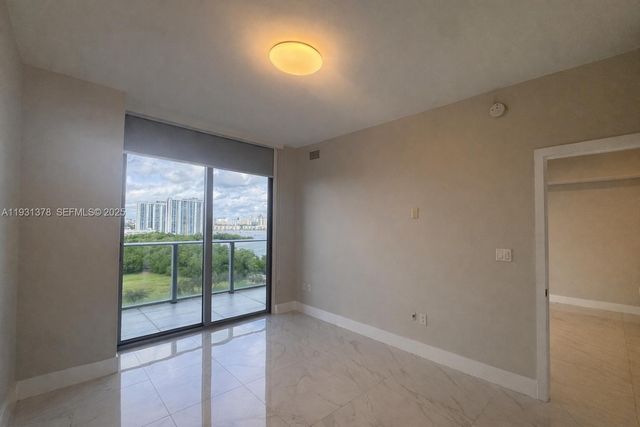 16385 Biscayne Boulevard 1102, North Miami Beach, FL 33160