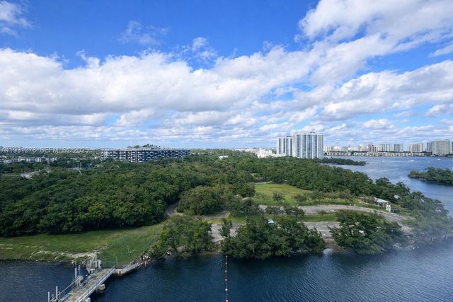 16385 Biscayne Boulevard 1102, North Miami Beach, FL 33160