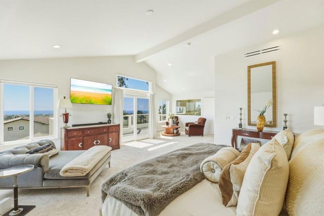 2140 Janis Way, Carlsbad, CA 92008