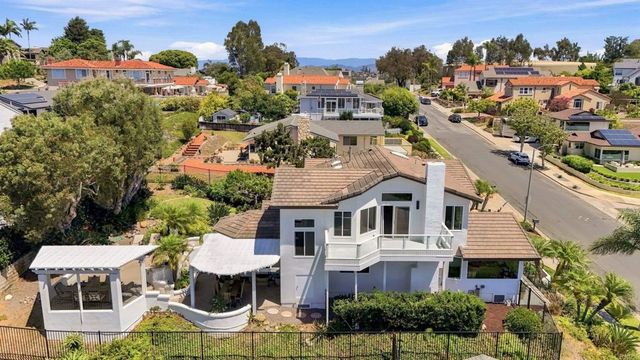 2140 Janis Way, Carlsbad, CA 92008
