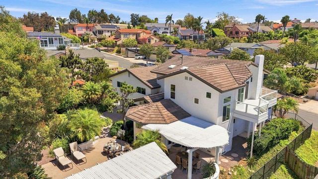 2140 Janis Way, Carlsbad, CA 92008
