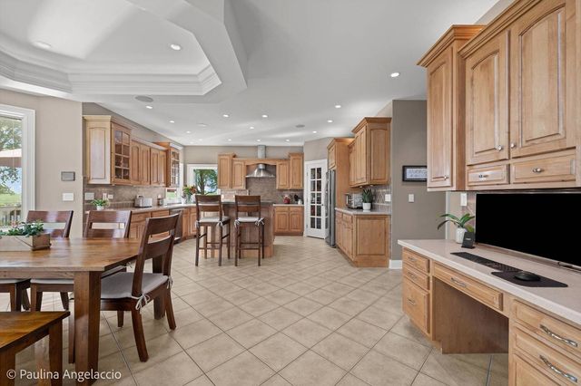 2307 Red Oak Lane, Johnsburg, IL 60051