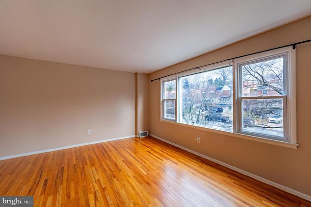 7218 VALLEY AVE, Philadelphia, PA 19128