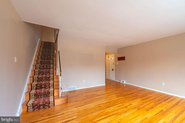 7218 VALLEY AVE, Philadelphia, PA 19128