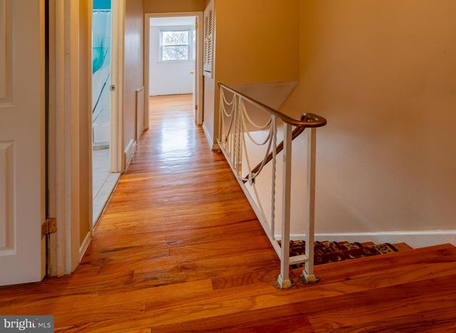 7218 VALLEY AVE, Philadelphia, PA 19128