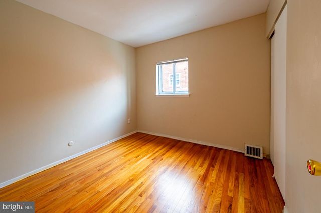 7218 VALLEY AVE, Philadelphia, PA 19128