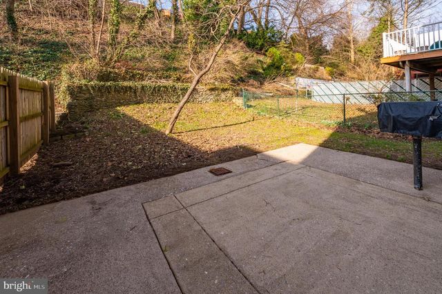 7218 VALLEY AVE, Philadelphia, PA 19128