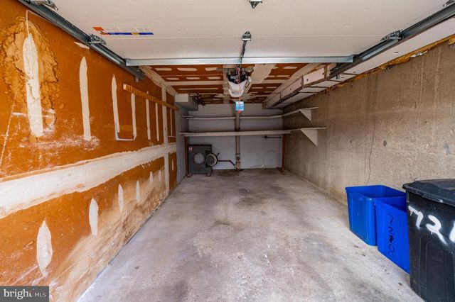 7218 VALLEY AVE, Philadelphia, PA 19128