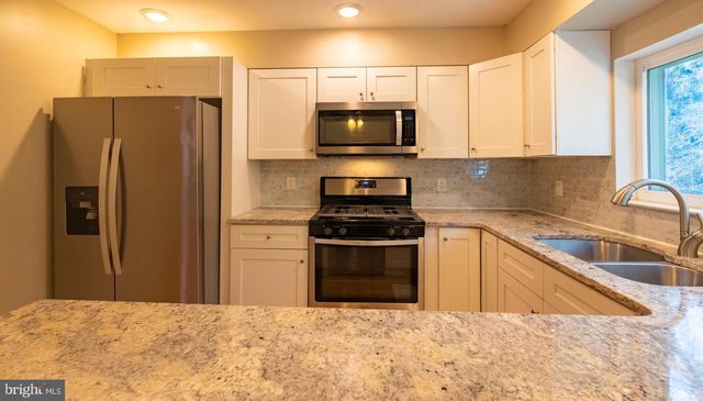 7218 VALLEY AVE, Philadelphia, PA 19128