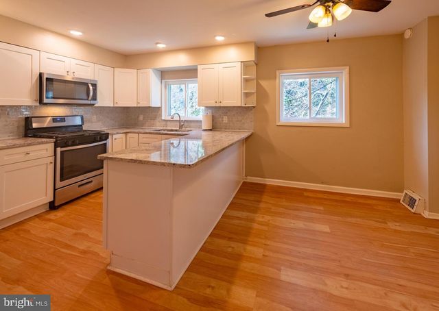 7218 VALLEY AVE, Philadelphia, PA 19128