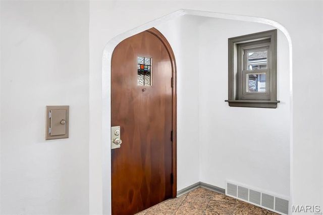 6304 Bradley Avenue, St Louis, MO 63139