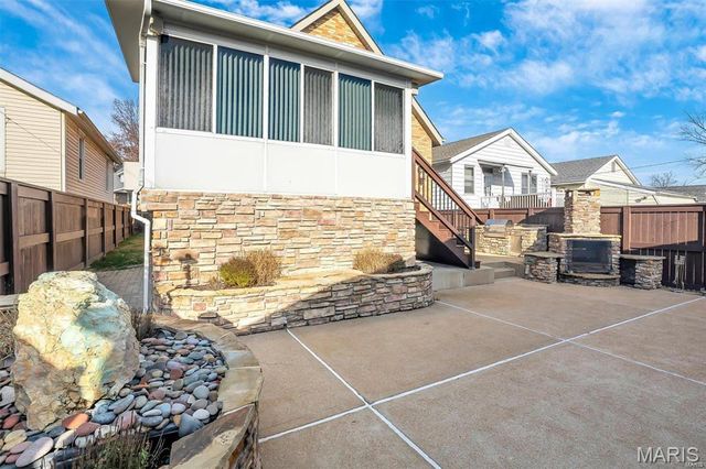 6304 Bradley Avenue, St Louis, MO 63139