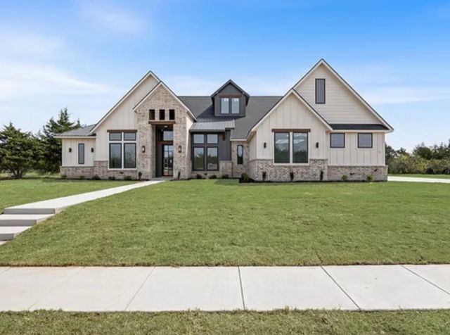 1090 Eagle Pass, Royse City, TX 75189