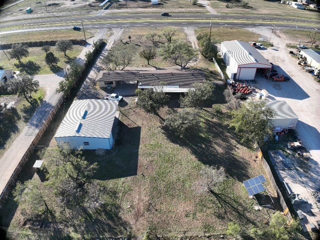 Image 2 of property listing at 5438 S Loop 306, San Angelo, TX 76905