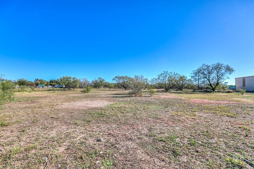 Image 35 of property listing at 5438 S Loop 306, San Angelo, TX 76905