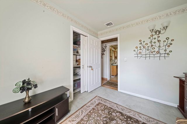 85 Edinboro Rd 2, Quincy, MA 02169