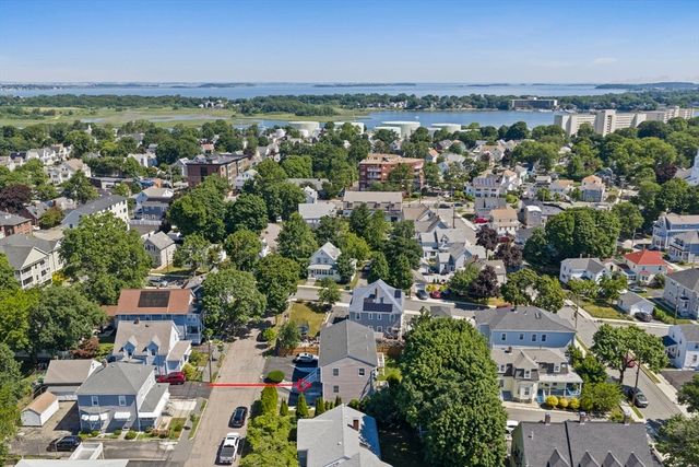 85 Edinboro Rd 2, Quincy, MA 02169