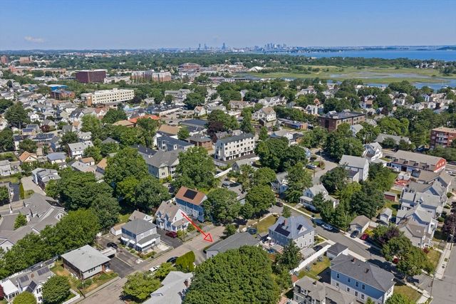 85 Edinboro Rd 2, Quincy, MA 02169