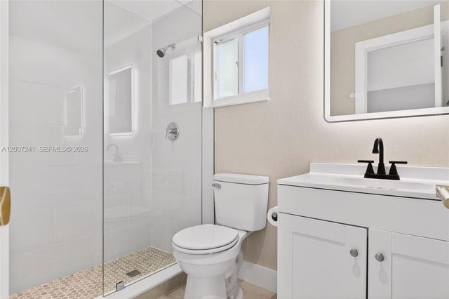 1250 NE 133rd St, North Miami, FL 33161