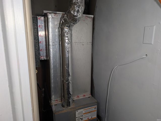 654 N Crescent Drive, Frankfort, IN 46041