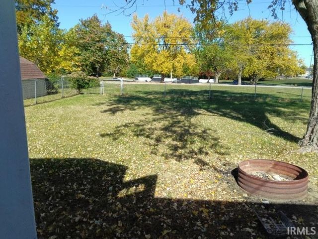 654 N Crescent Drive, Frankfort, IN 46041