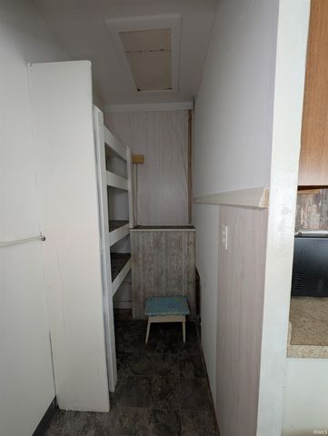 654 N Crescent Drive, Frankfort, IN 46041