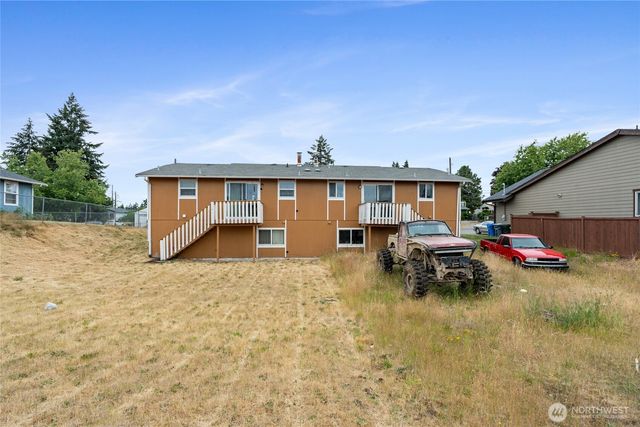 1208 111th Street S, Tacoma, WA 98444