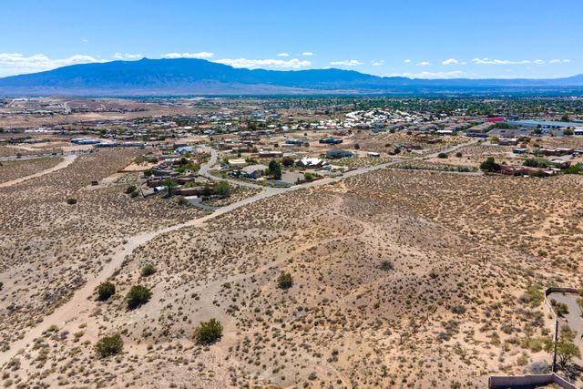 803 Acebo Road NE, Rio Rancho, NM 87124