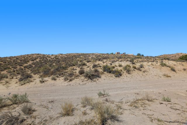 803 Acebo Road NE, Rio Rancho, NM 87124