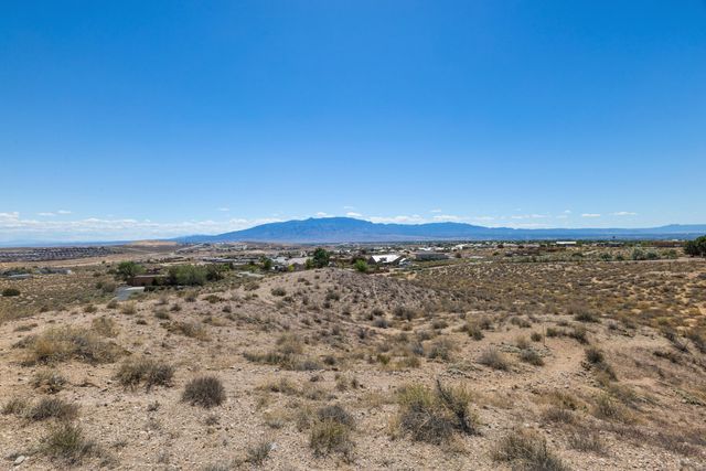 803 Acebo Road NE, Rio Rancho, NM 87124