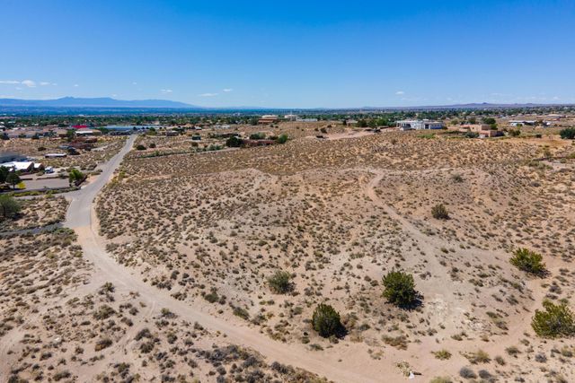 803 Acebo Road NE, Rio Rancho, NM 87124