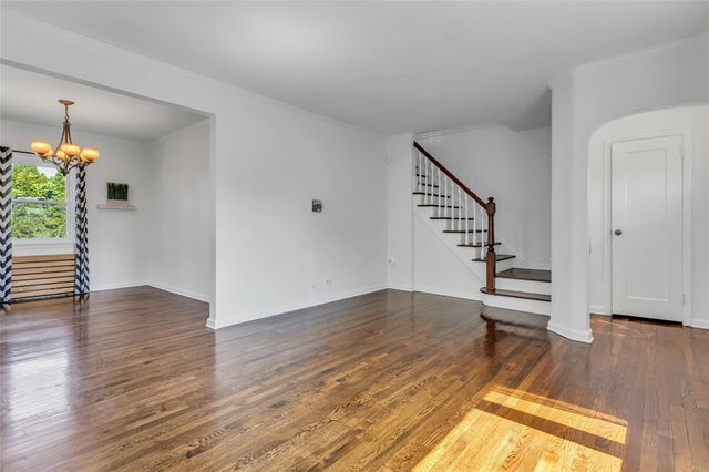 7931 211th Street, Oakland Gardens, NY 11364