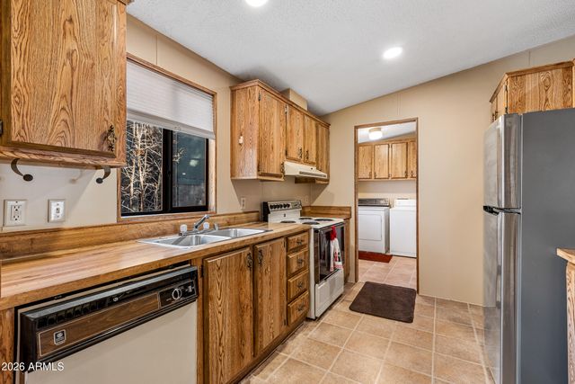 17175 S ACOMA Place, Munds Park, AZ 86017