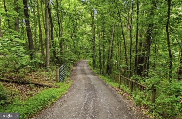 8487 BOTHA RD, Warrenton, VA 20186