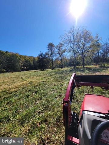 8487 BOTHA RD, Warrenton, VA 20186