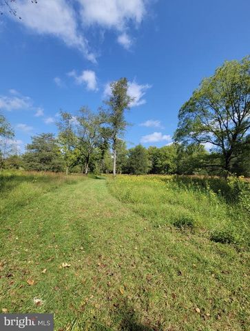 8487 BOTHA RD, Warrenton, VA 20186