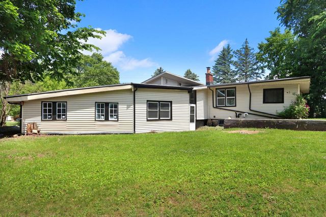 5401 82nd STREET, Kenosha, WI 53142