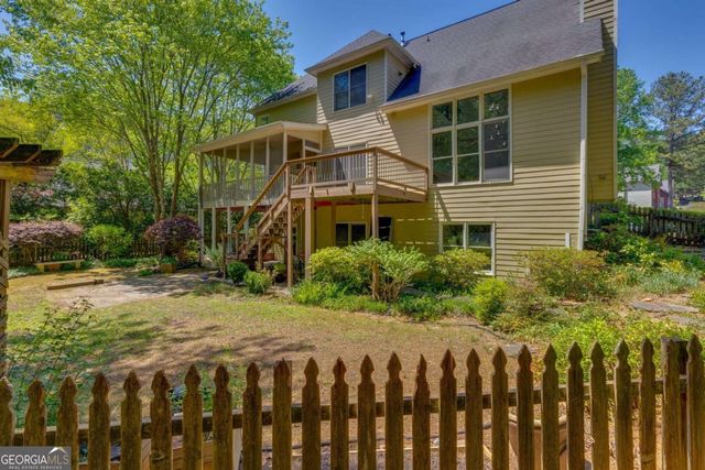 515 Misthaven Court, Suwanee, GA 30024
