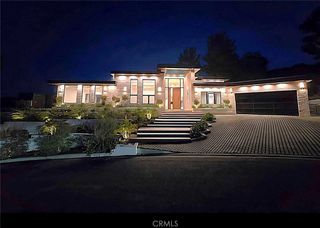 17856 Via Vallarta, Encino, CA 91316