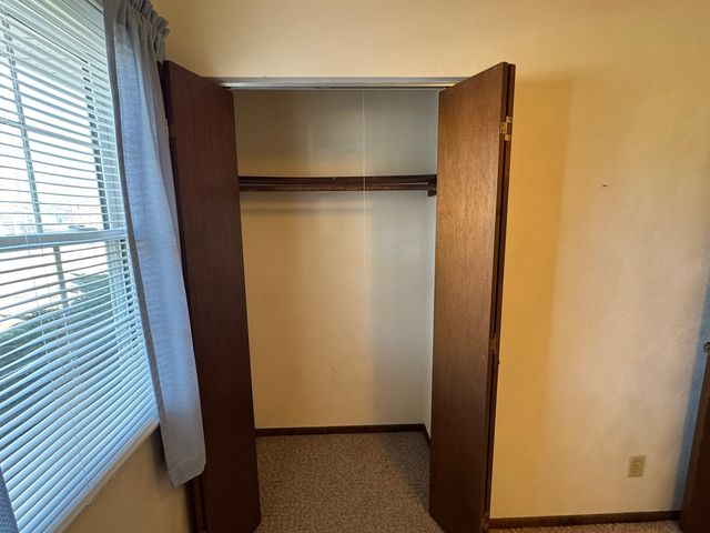 119 Salem Drive, Salem, IL 62881