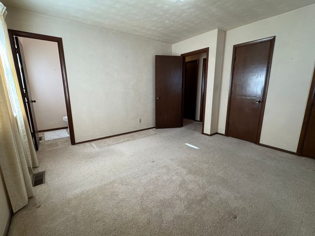 119 Salem Drive, Salem, IL 62881