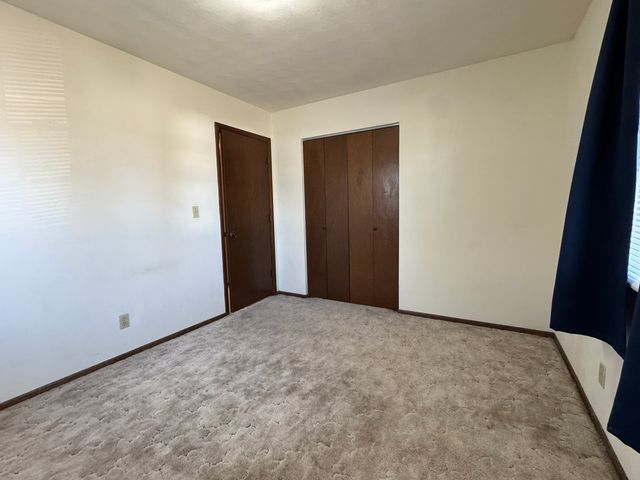 119 Salem Drive, Salem, IL 62881